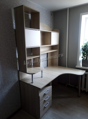 Стол компьютерный Капитан (Дуб сонома/жемчуг глянец)